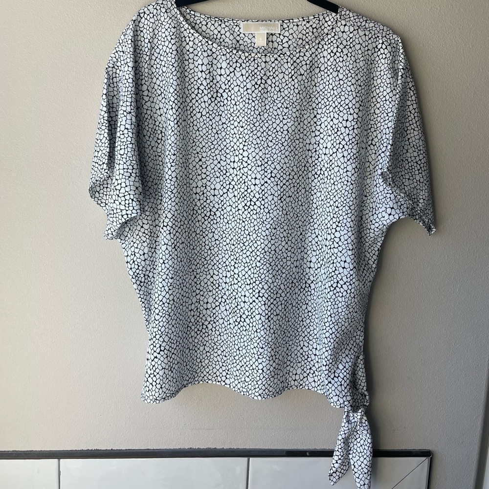 Michael Kors size Small blouse